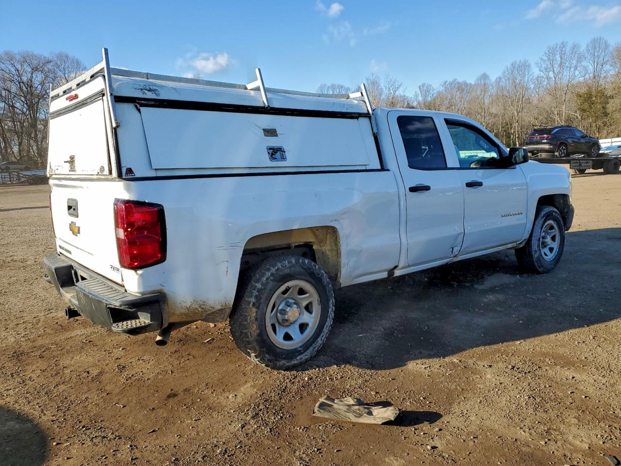 2018 CHEVROLET SILVERADO C1500 photo 3