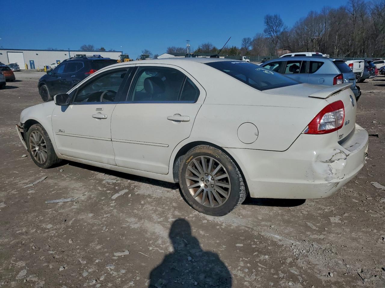 2008 MERCURY MILAN photo 2
