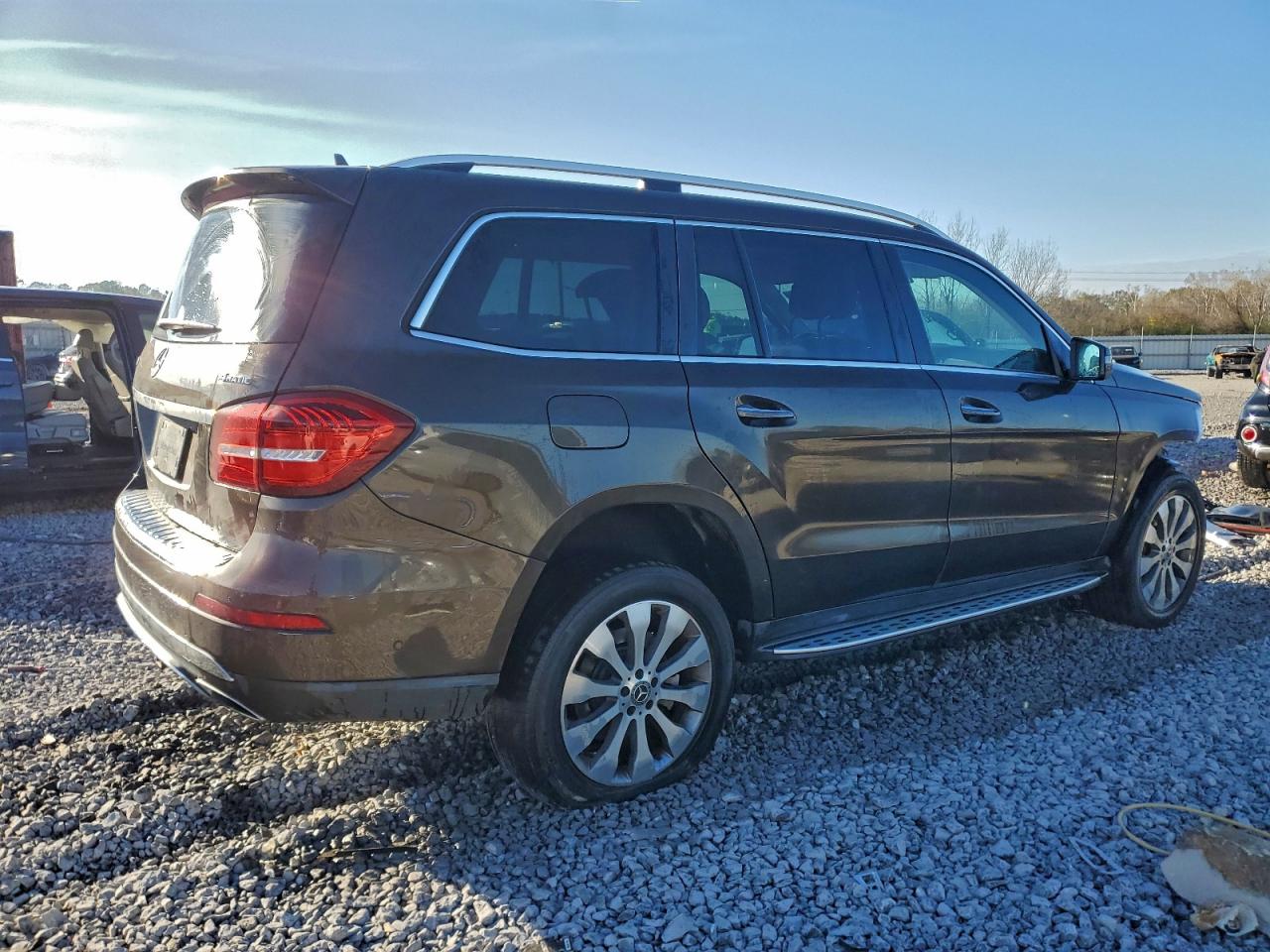 2017 MERCEDES-BENZ GLS 450 4MATIC photo 3