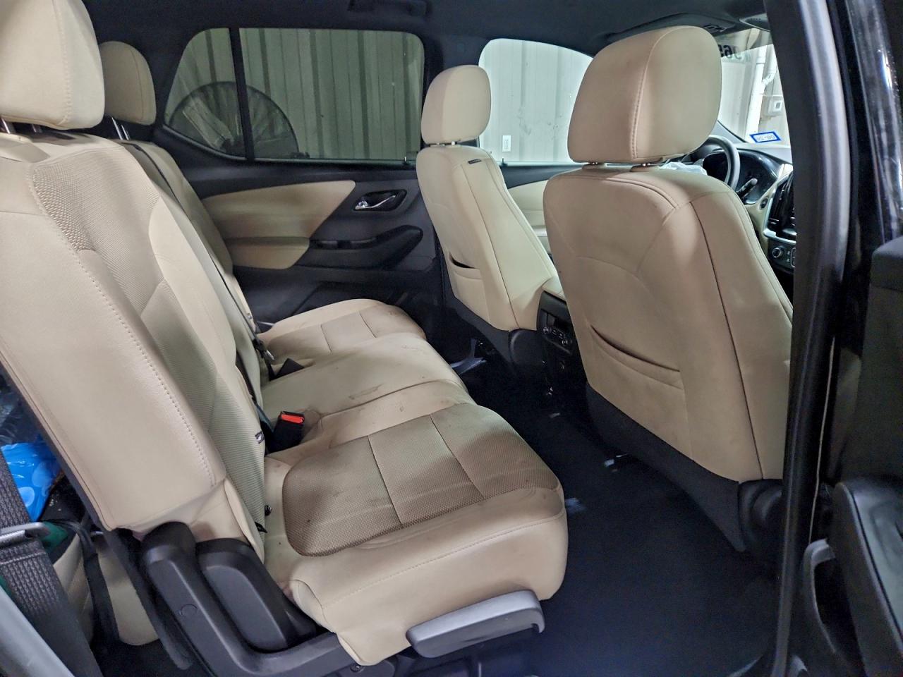 2023 CHEVROLET TRAVERSE LS photo 10