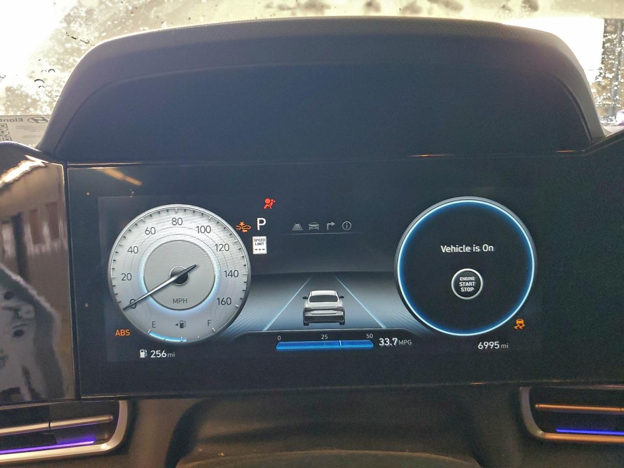 2024 HYUNDAI ELANTRA SEL photo 9
