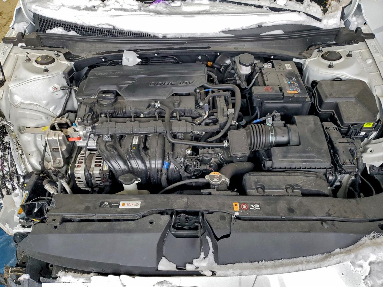 2024 HYUNDAI ELANTRA SEL photo 11
