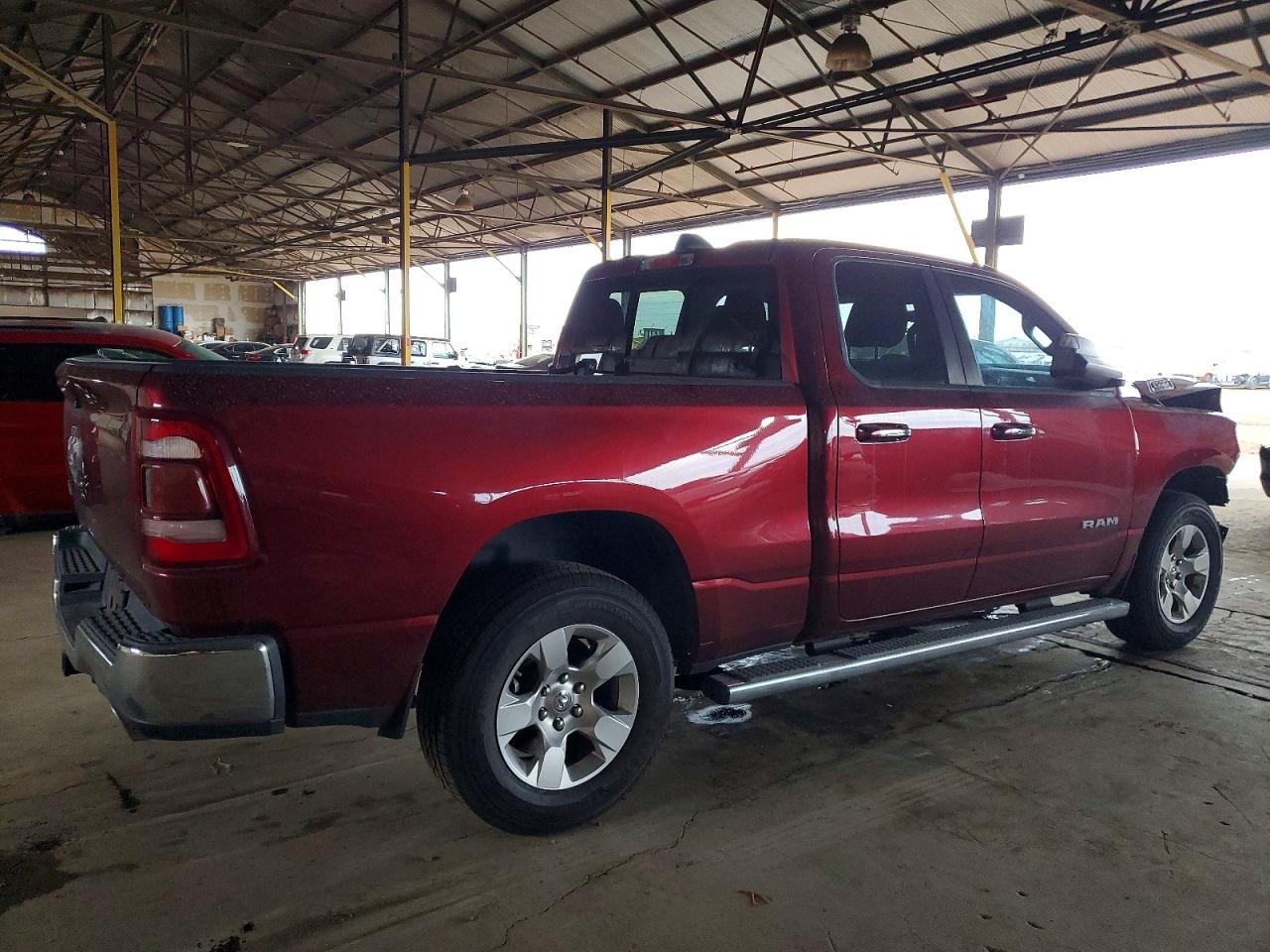 2019 RAM 1500 BIG HORN photo 3