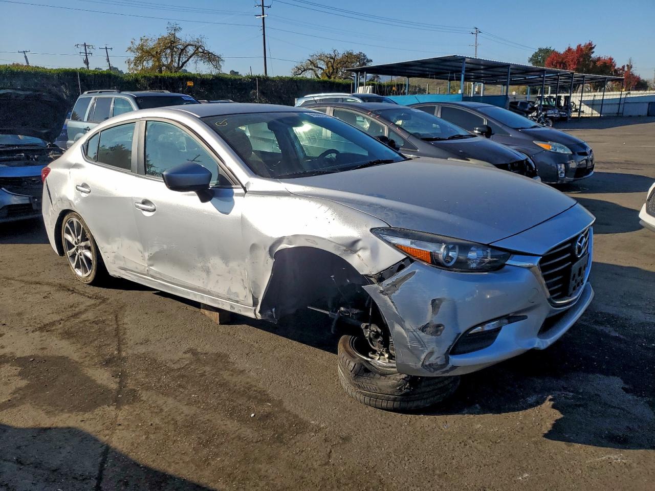 2018 MAZDA 3 TOURING photo 4