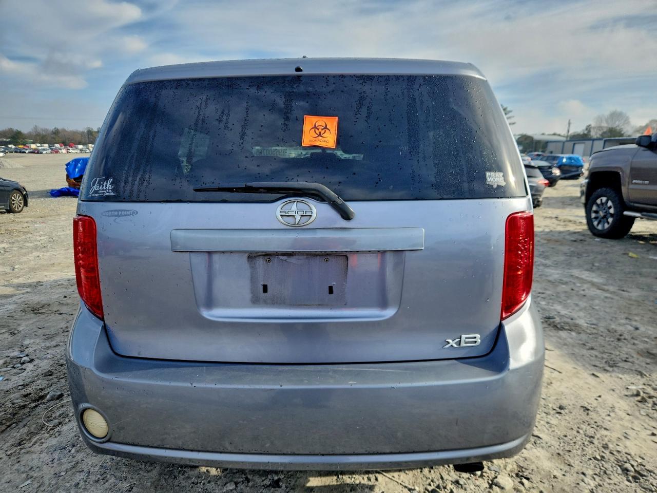 2010 TOYOTA SCION XB photo 6