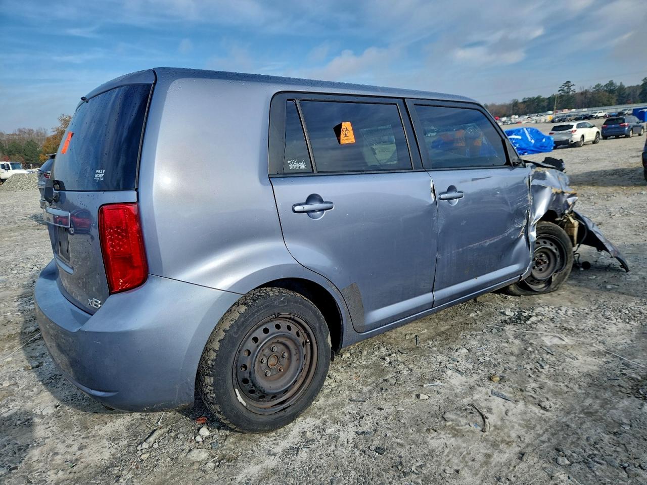 2010 TOYOTA SCION XB photo 3