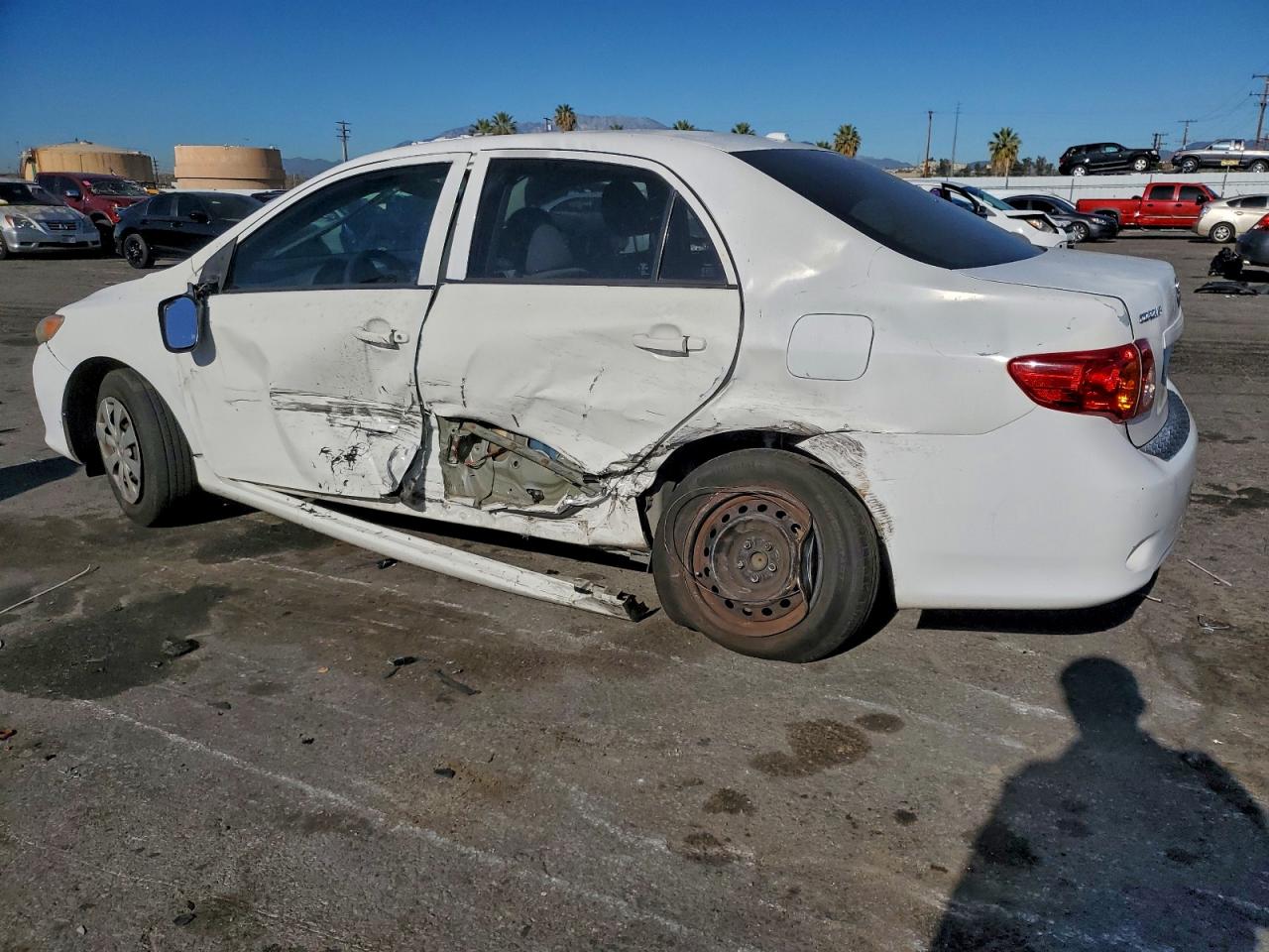 2010 TOYOTA COROLLA BASE photo 2