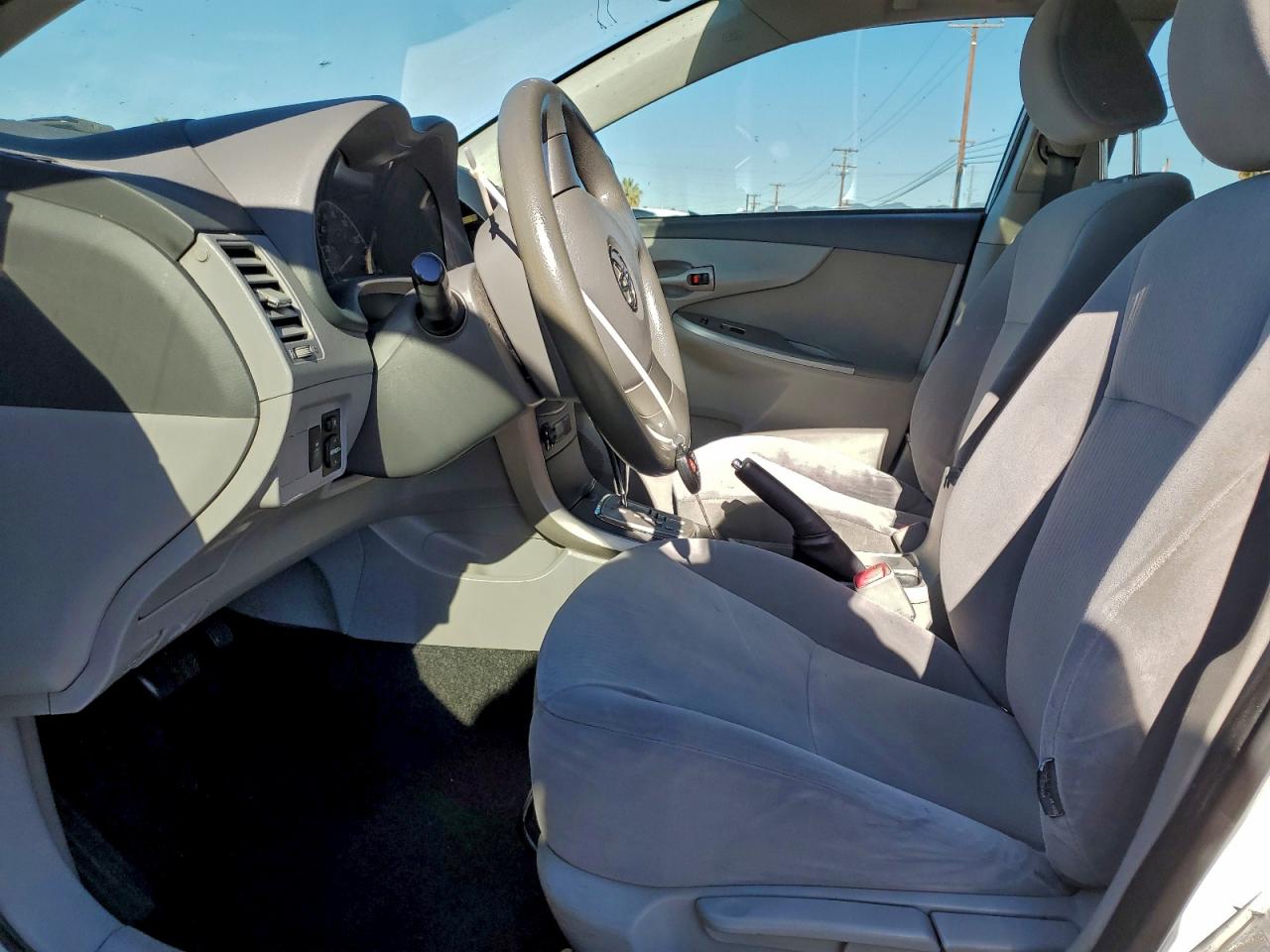 2010 TOYOTA COROLLA BASE photo 7