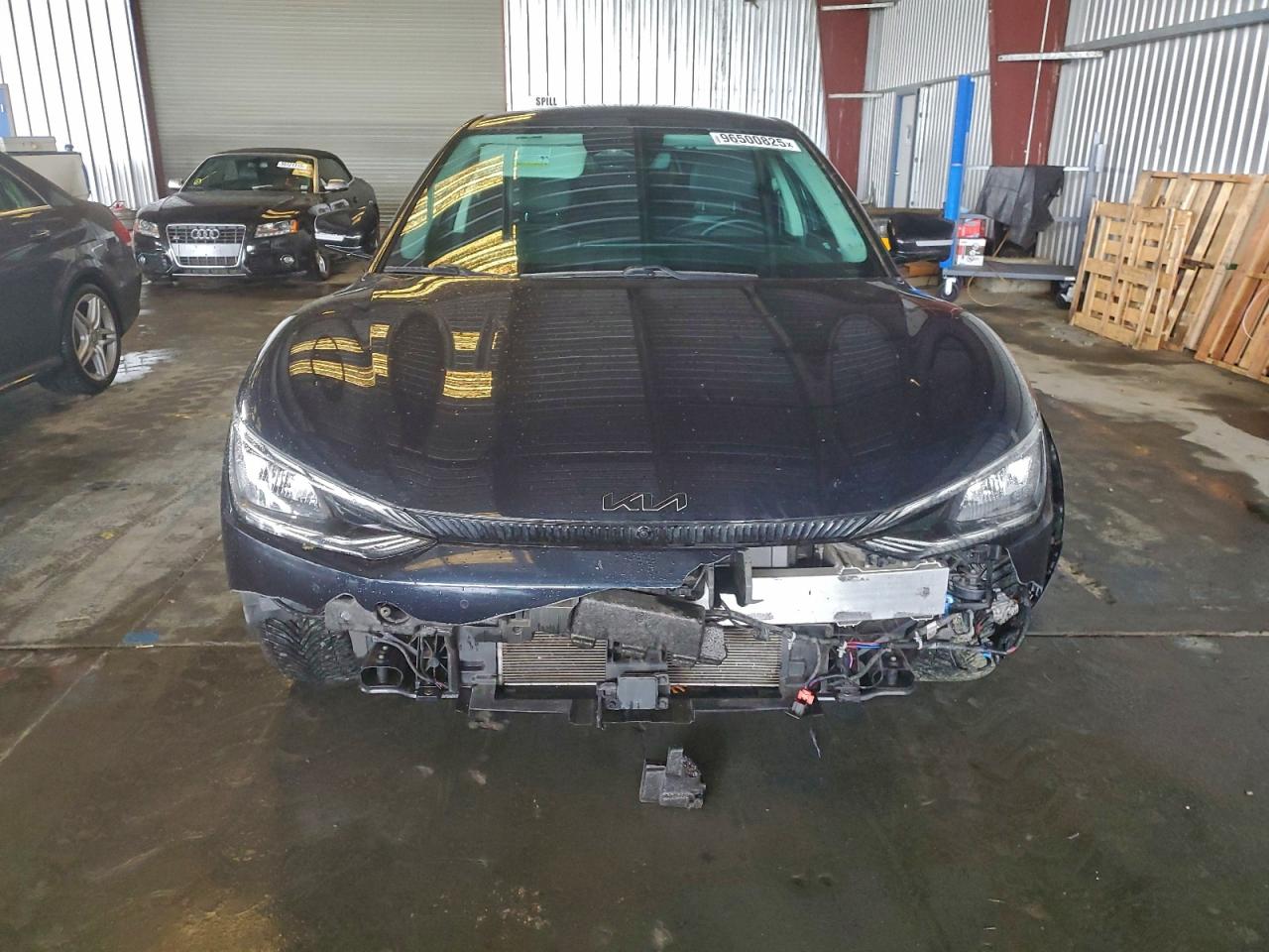 2022 KIA EV6 LIGHT photo 5