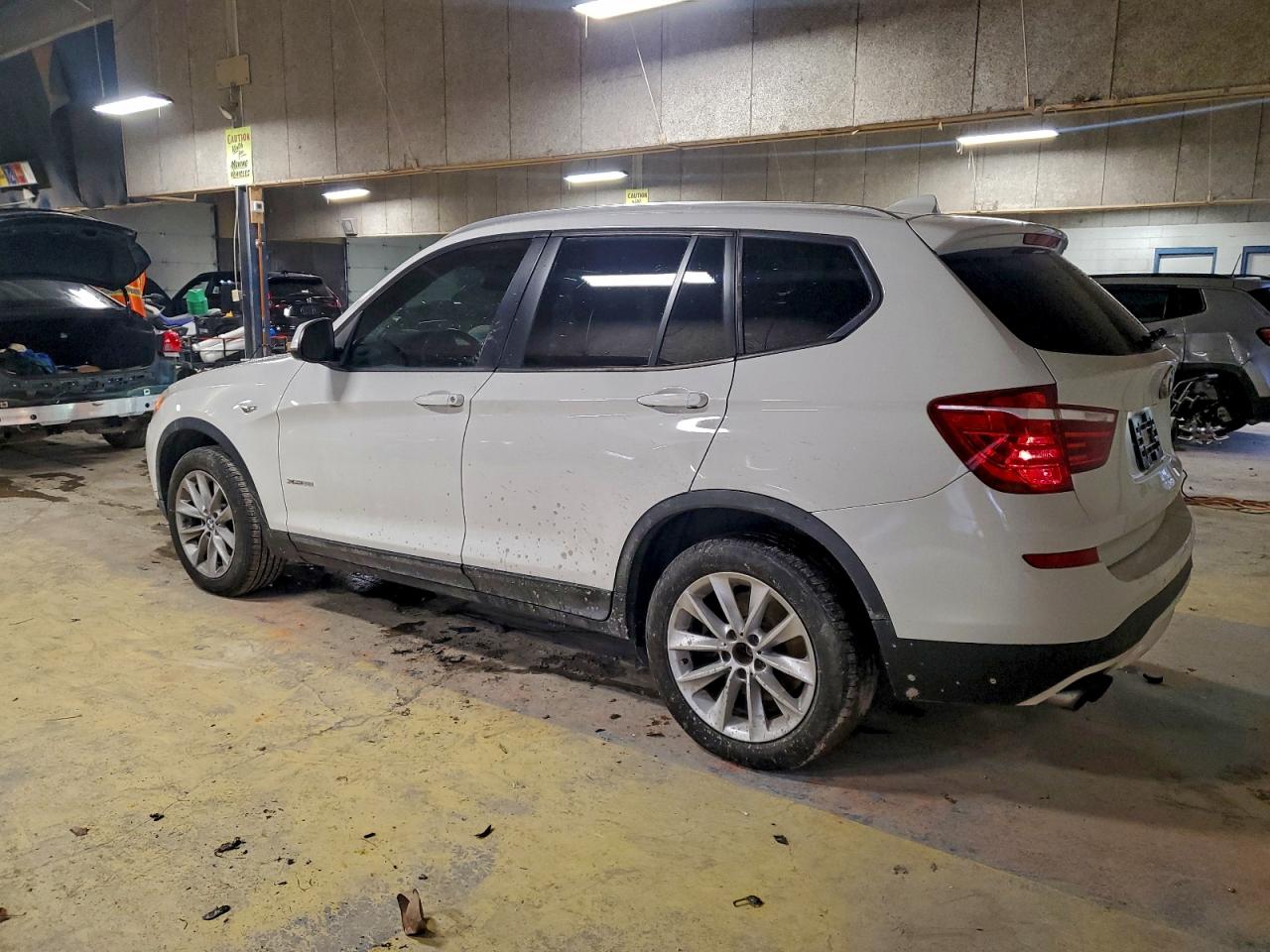 2015 BMW X3 XDRIVE28I photo 2