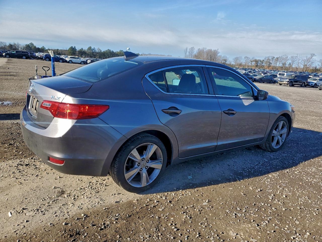 2015 ACURA ILX 20 photo 3