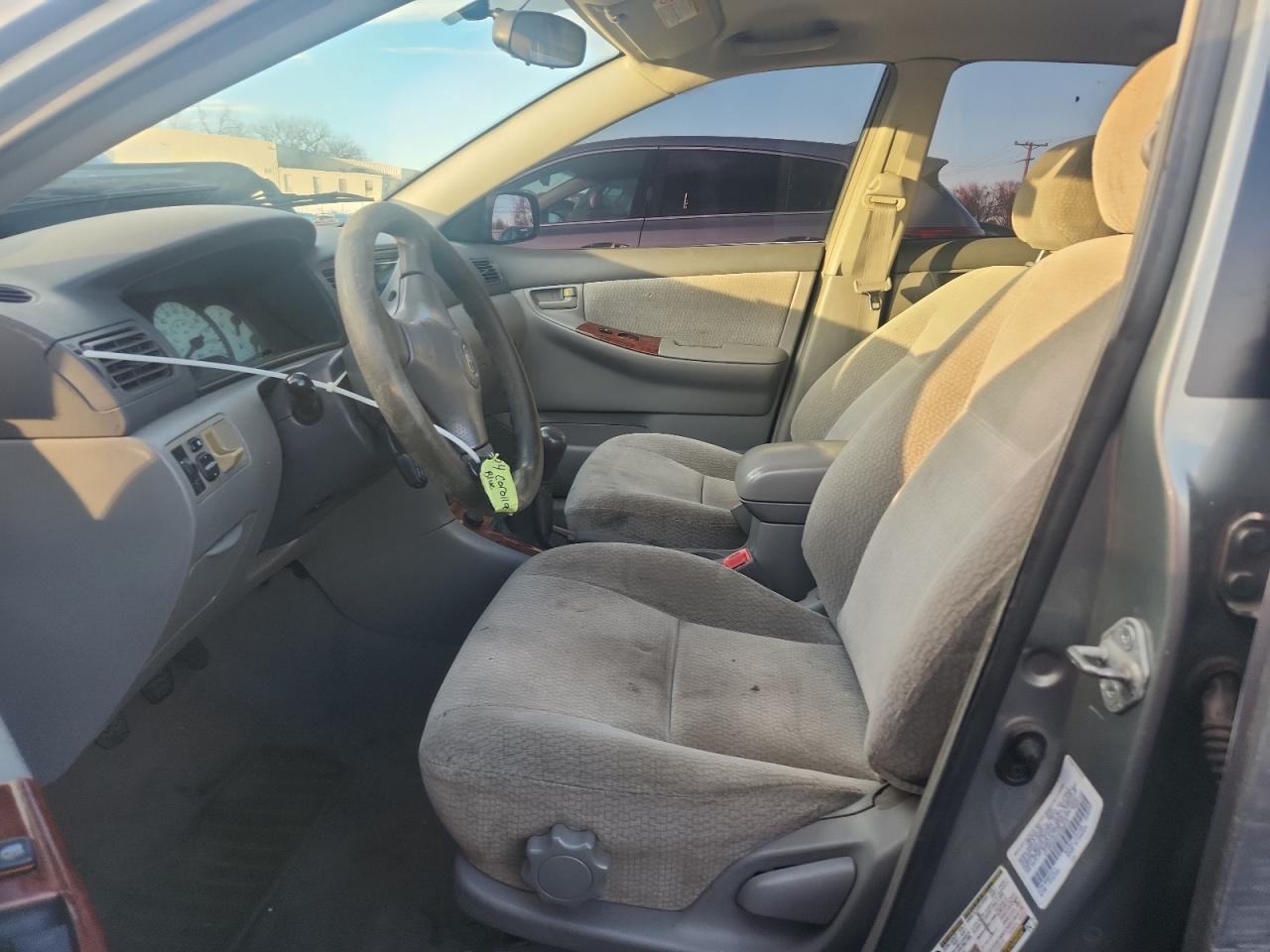 2004 TOYOTA COROLLA CE photo 7