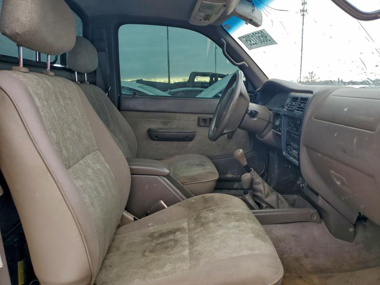 2000 TOYOTA TACOMA photo 10