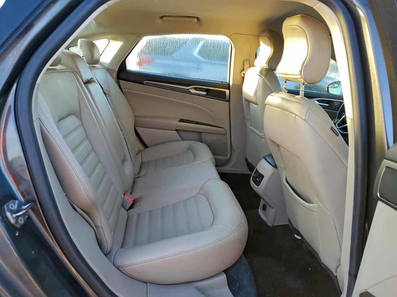 2017 FORD FUSION SE photo 10
