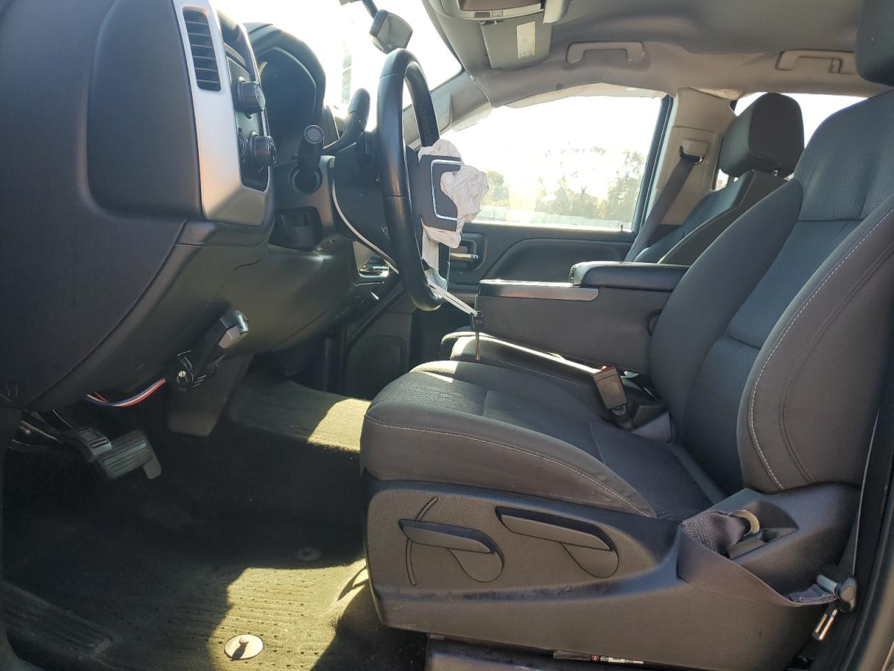 2015 GMC SIERRA K1500 SLE photo 7
