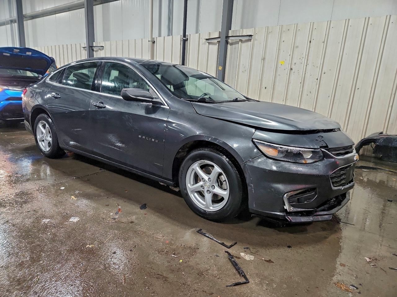 2017 CHEVROLET MALIBU LS photo 4
