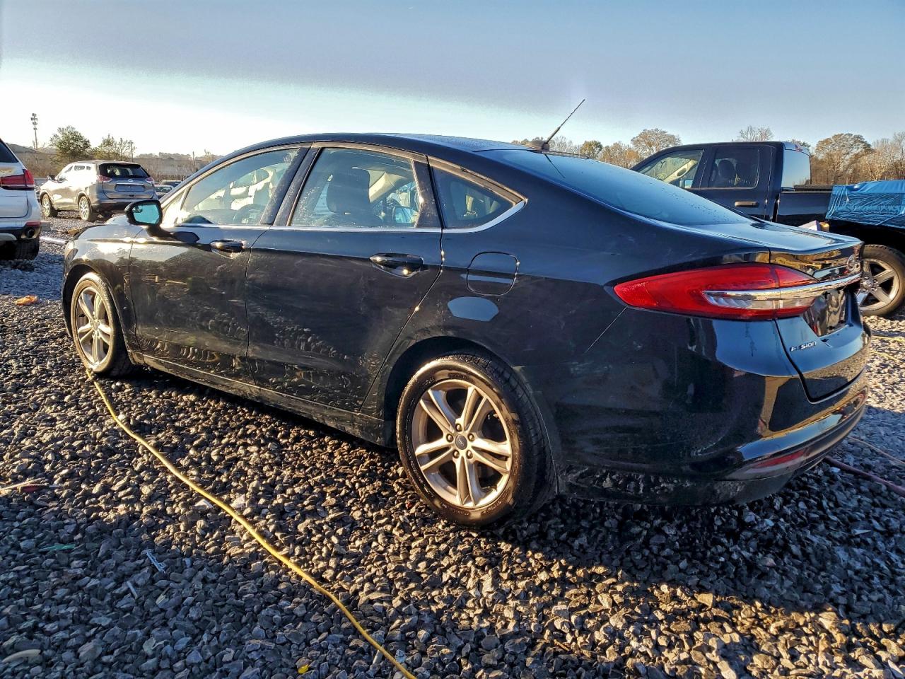 2018 FORD FUSION SE photo 2