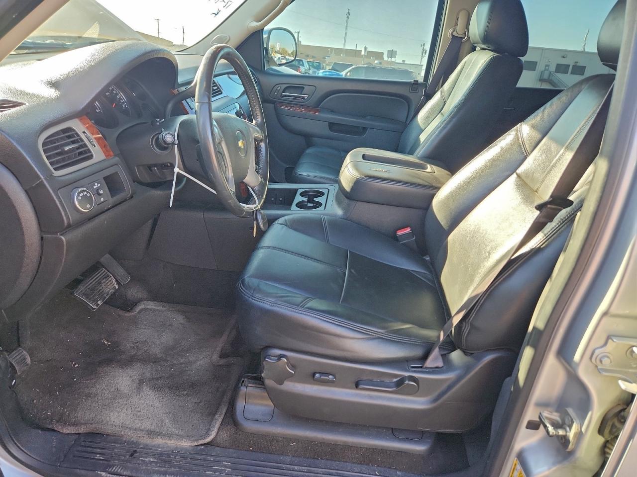 2013 CHEVROLET TAHOE C1500 LT photo 7