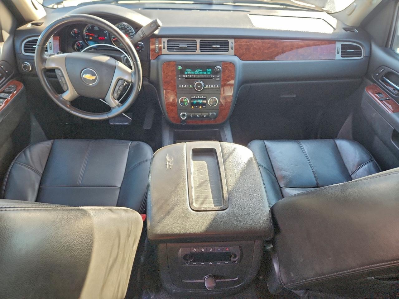 2013 CHEVROLET TAHOE C1500 LT photo 8