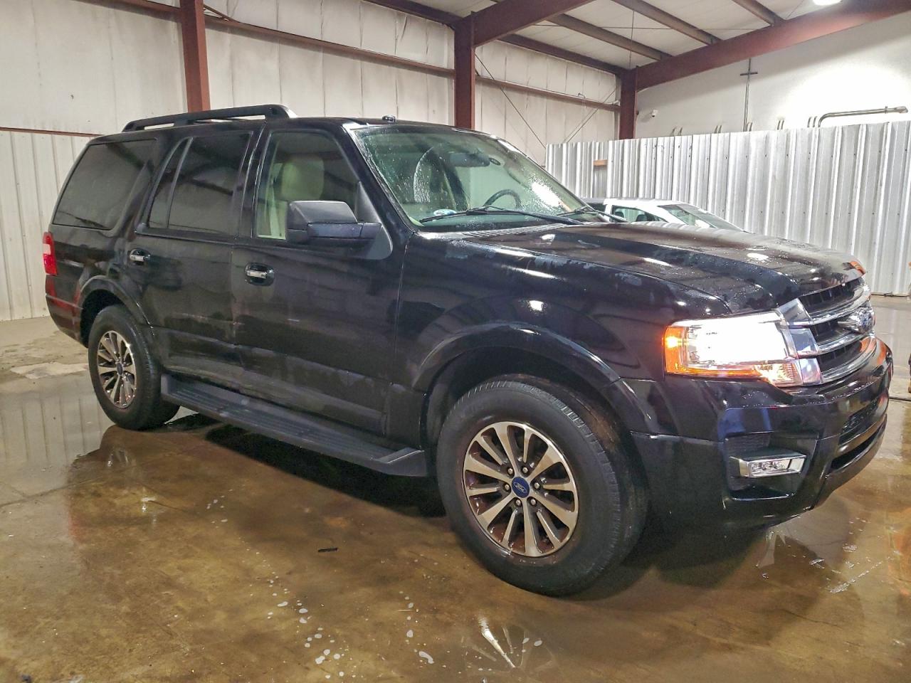 2016 FORD EXPEDITION XLT photo 4