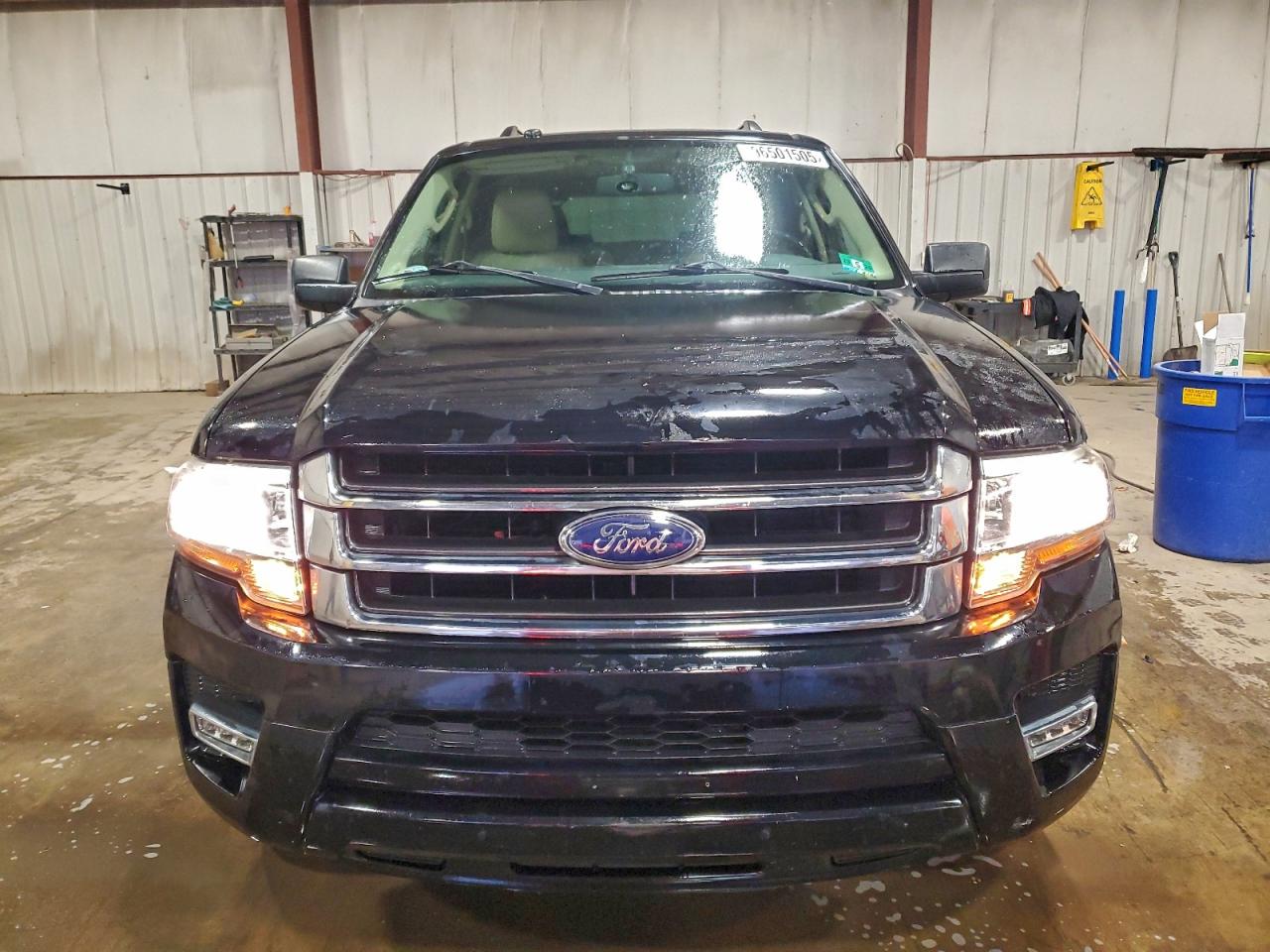 2016 FORD EXPEDITION XLT photo 5