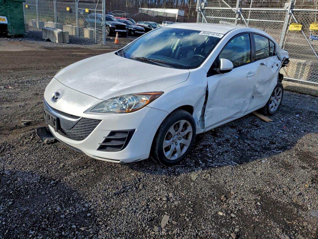 2010 MAZDA 3