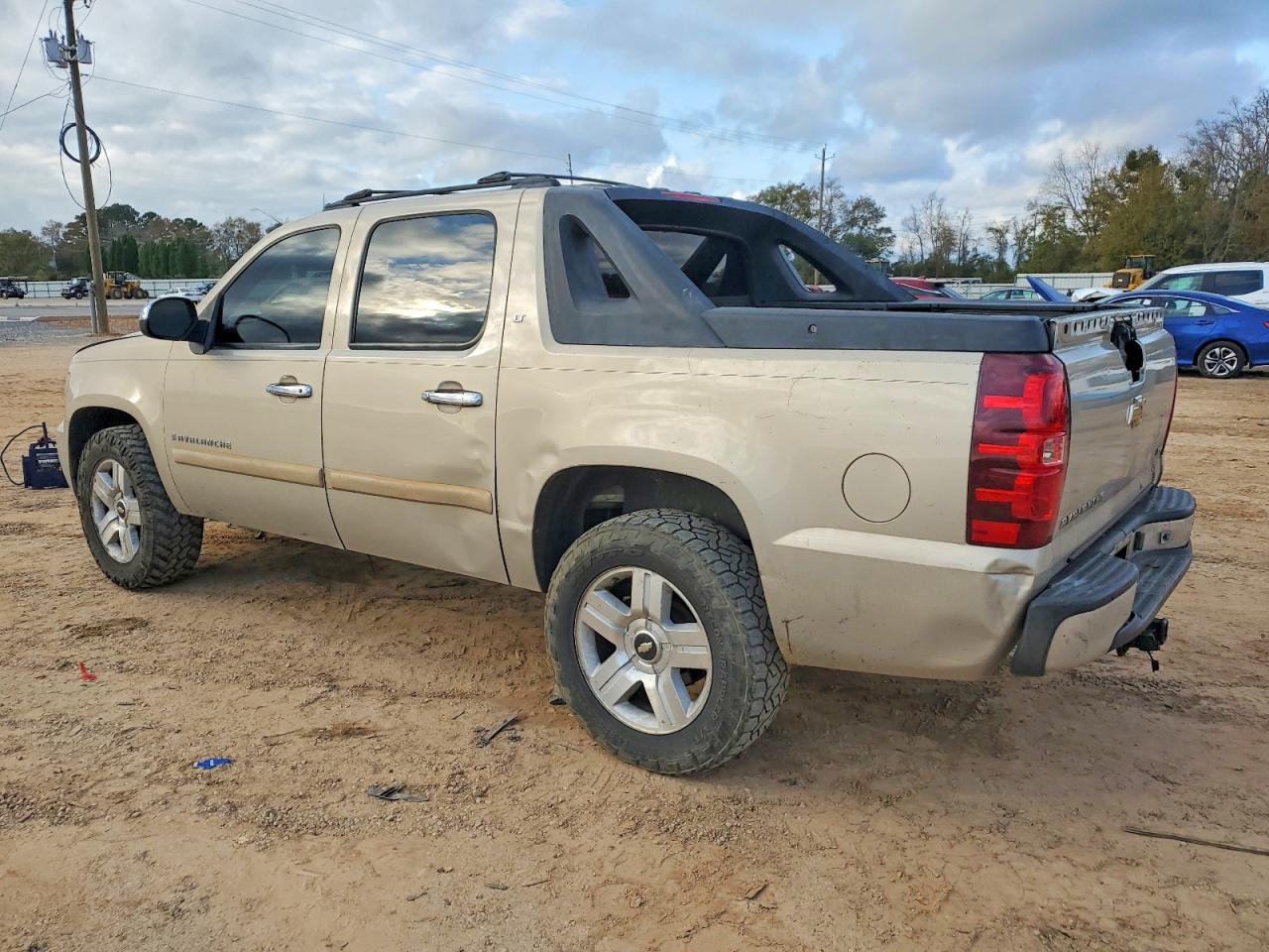2008 CHEVROLET AVALANCHE C1500 photo 2