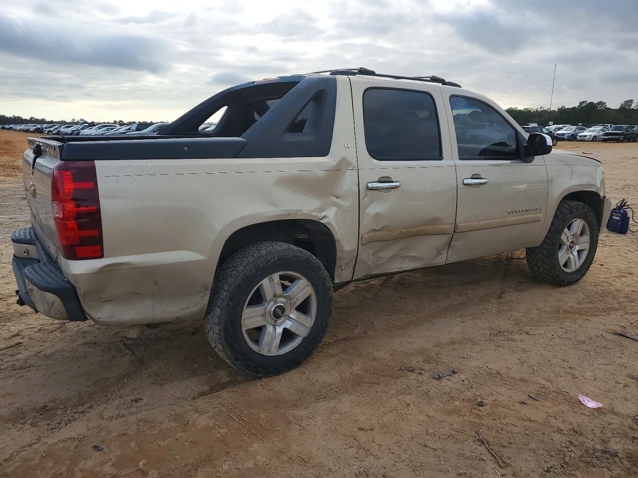 2008 CHEVROLET AVALANCHE C1500 photo 3