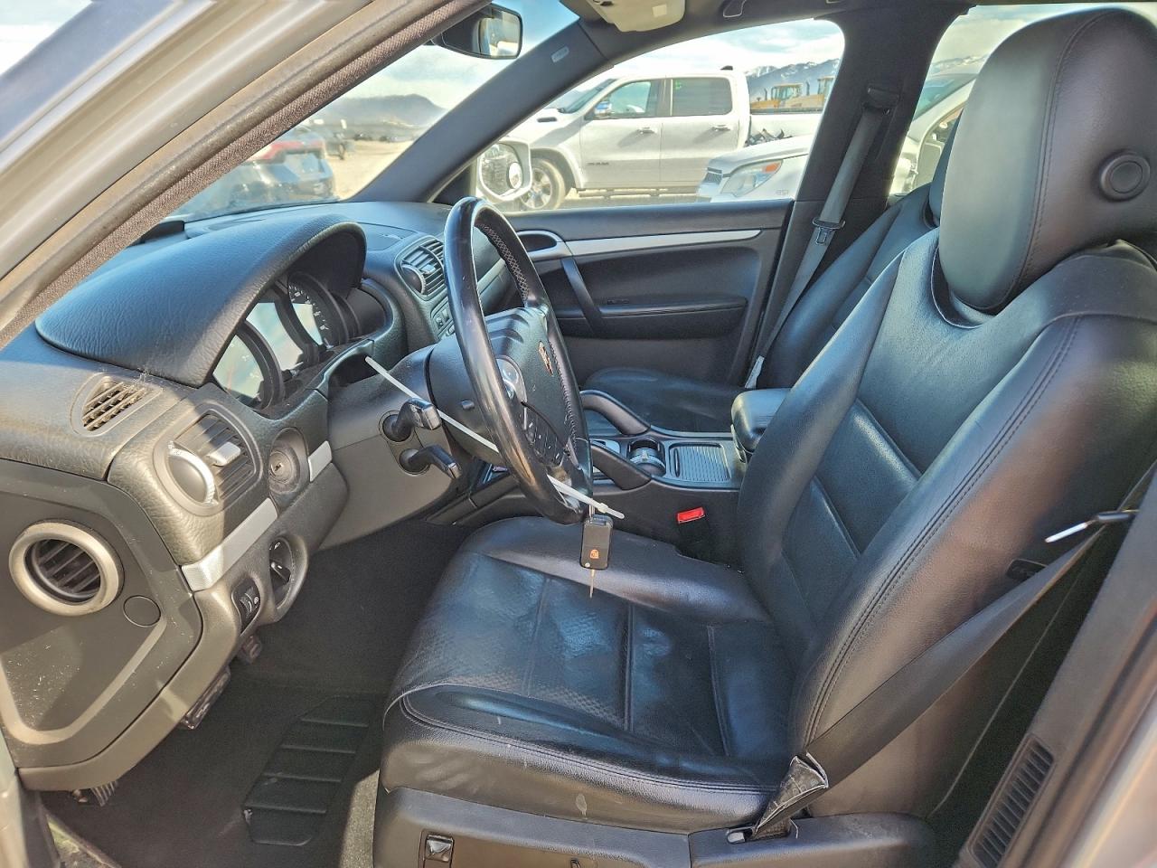 2008 PORSCHE CAYENNE photo 7