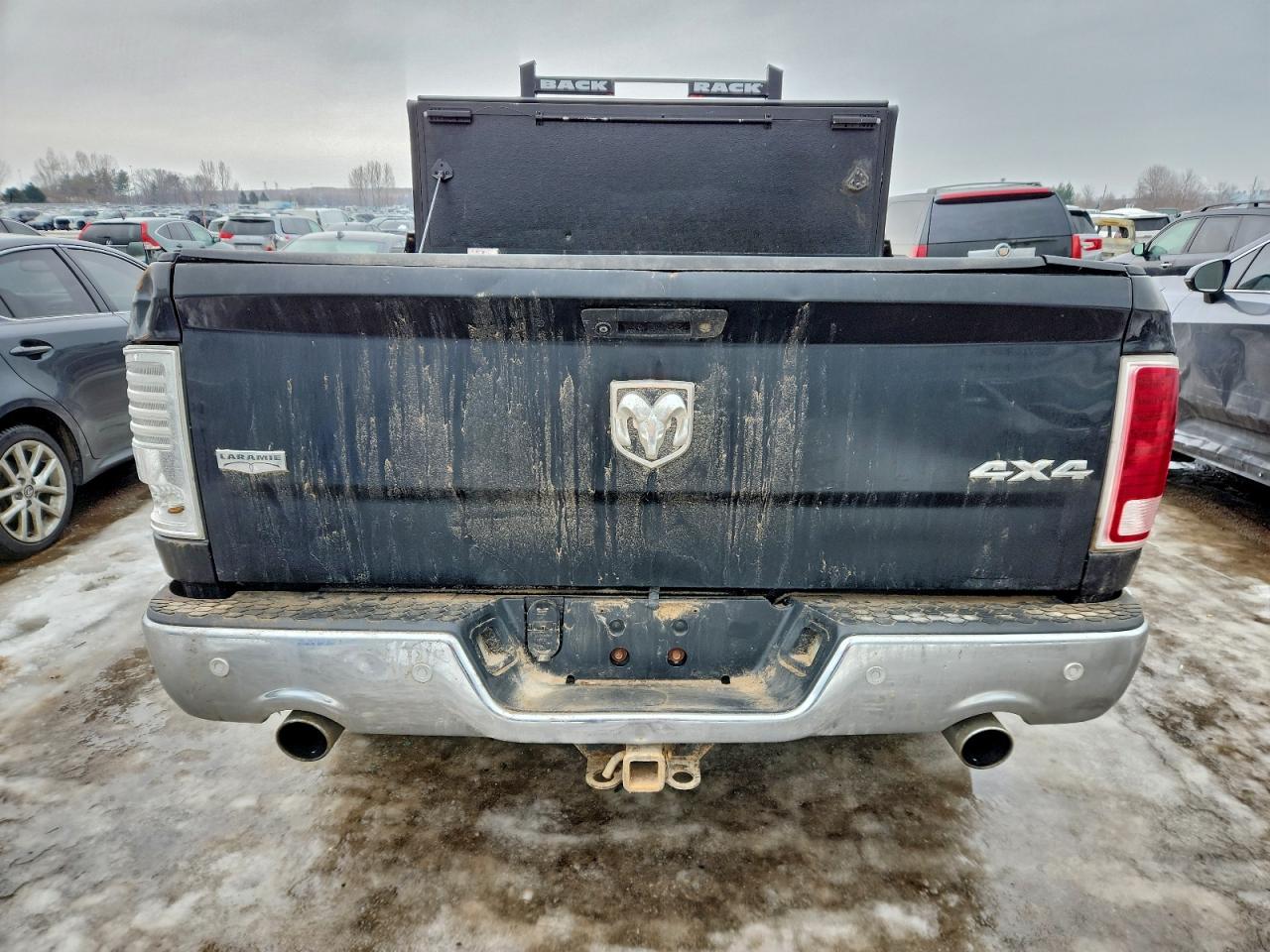 2015 RAM 1500 LARAMIE photo 6