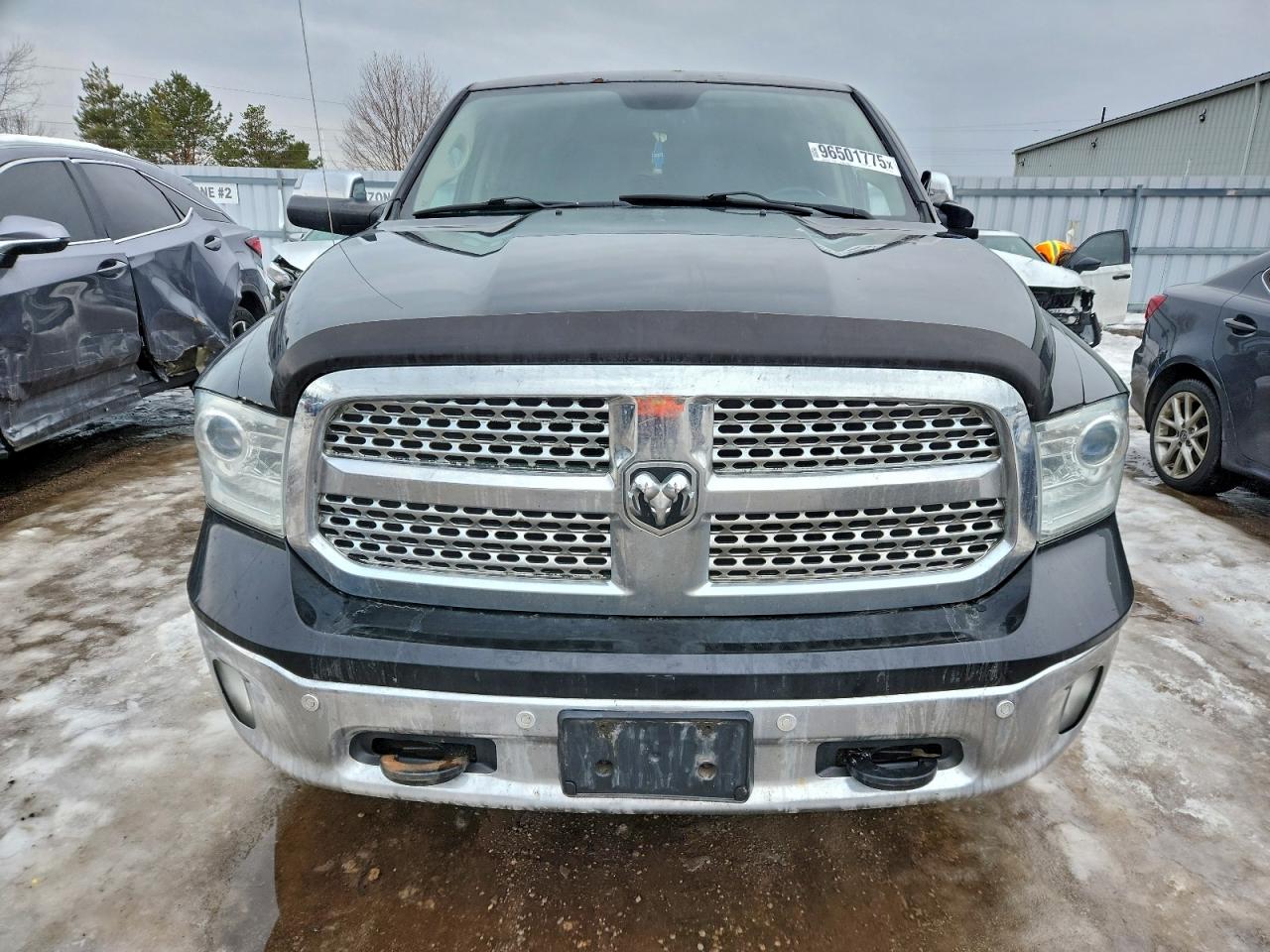 2015 RAM 1500 LARAMIE photo 5