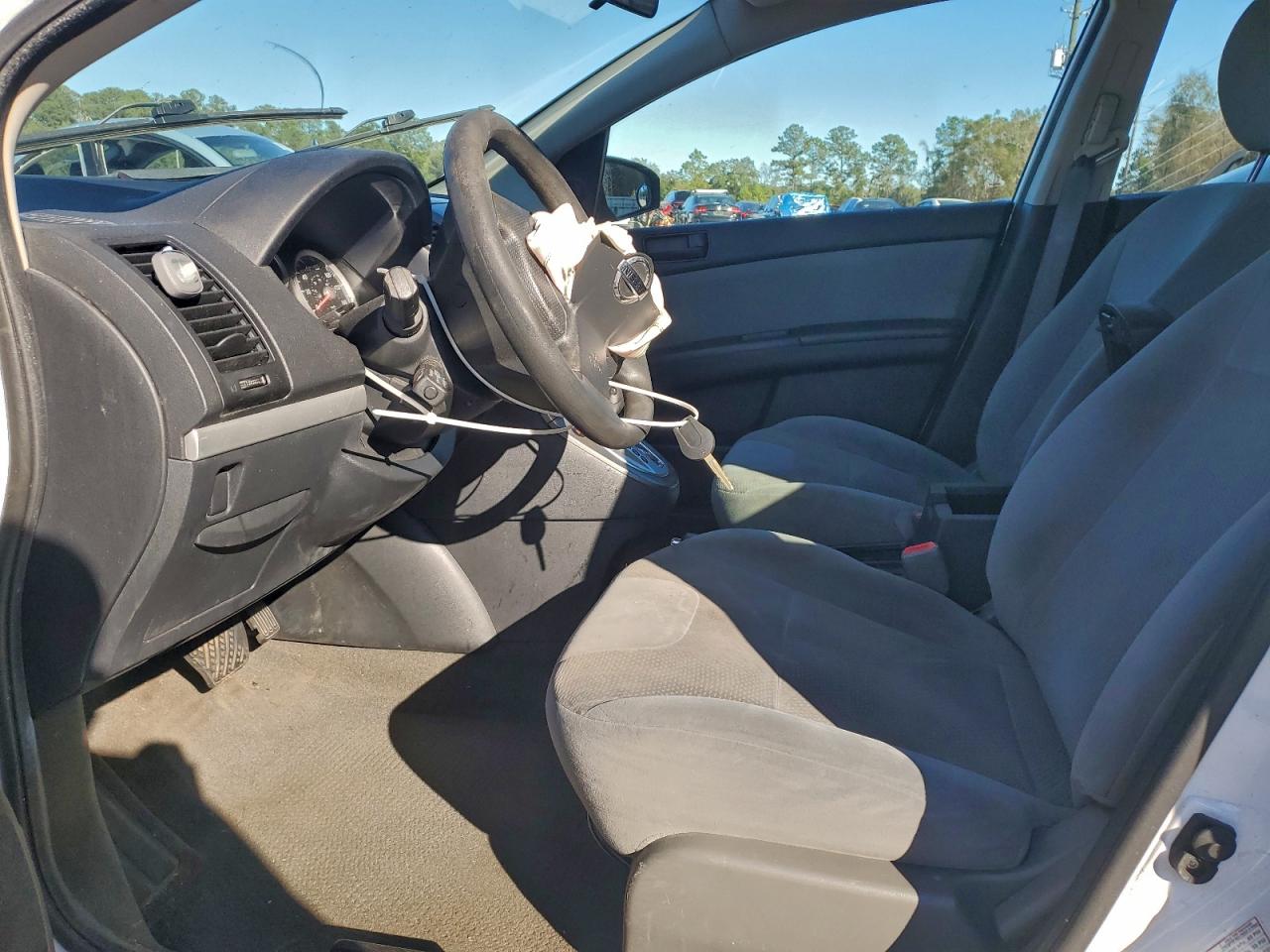 2010 NISSAN SENTRA 2.0 photo 7