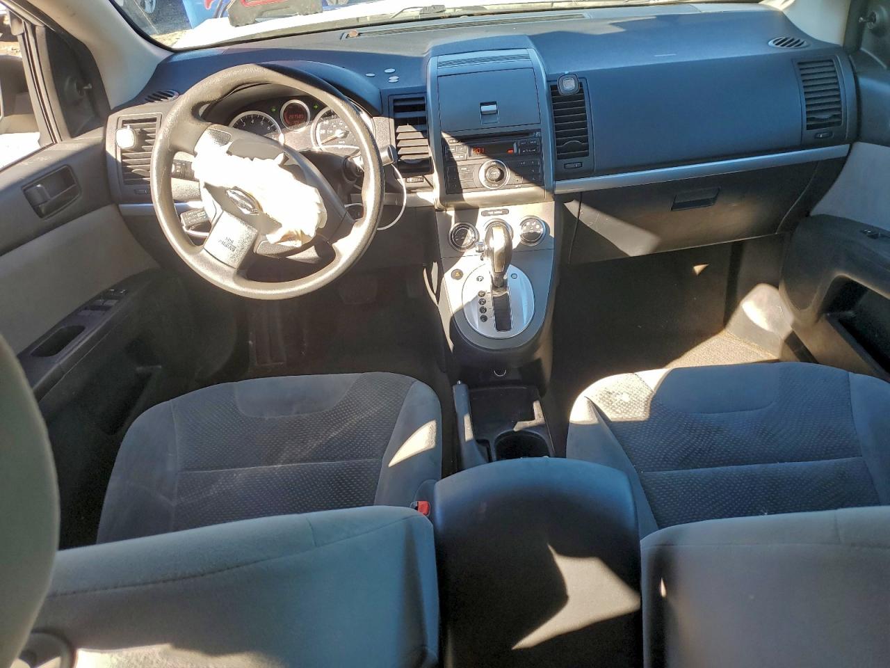 2010 NISSAN SENTRA 2.0 photo 8
