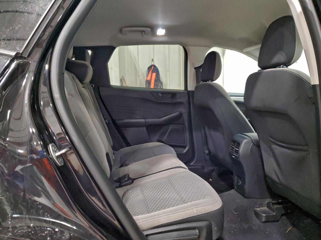 2022 FORD ESCAPE SE photo 11
