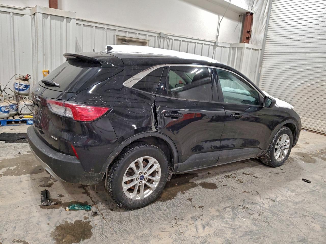 2022 FORD ESCAPE SE photo 3