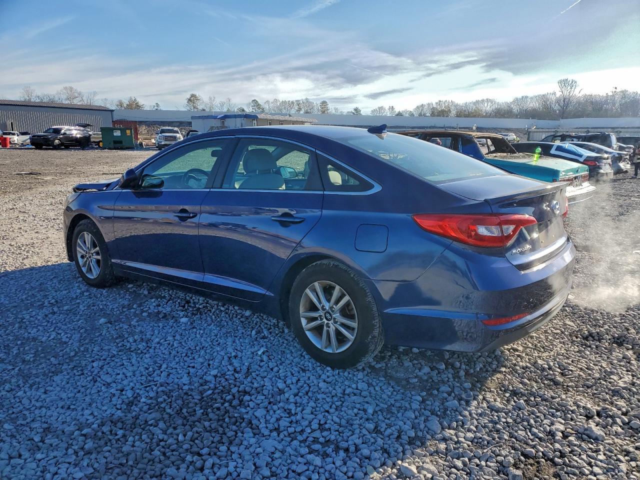 2017 HYUNDAI SONATA SE photo 2