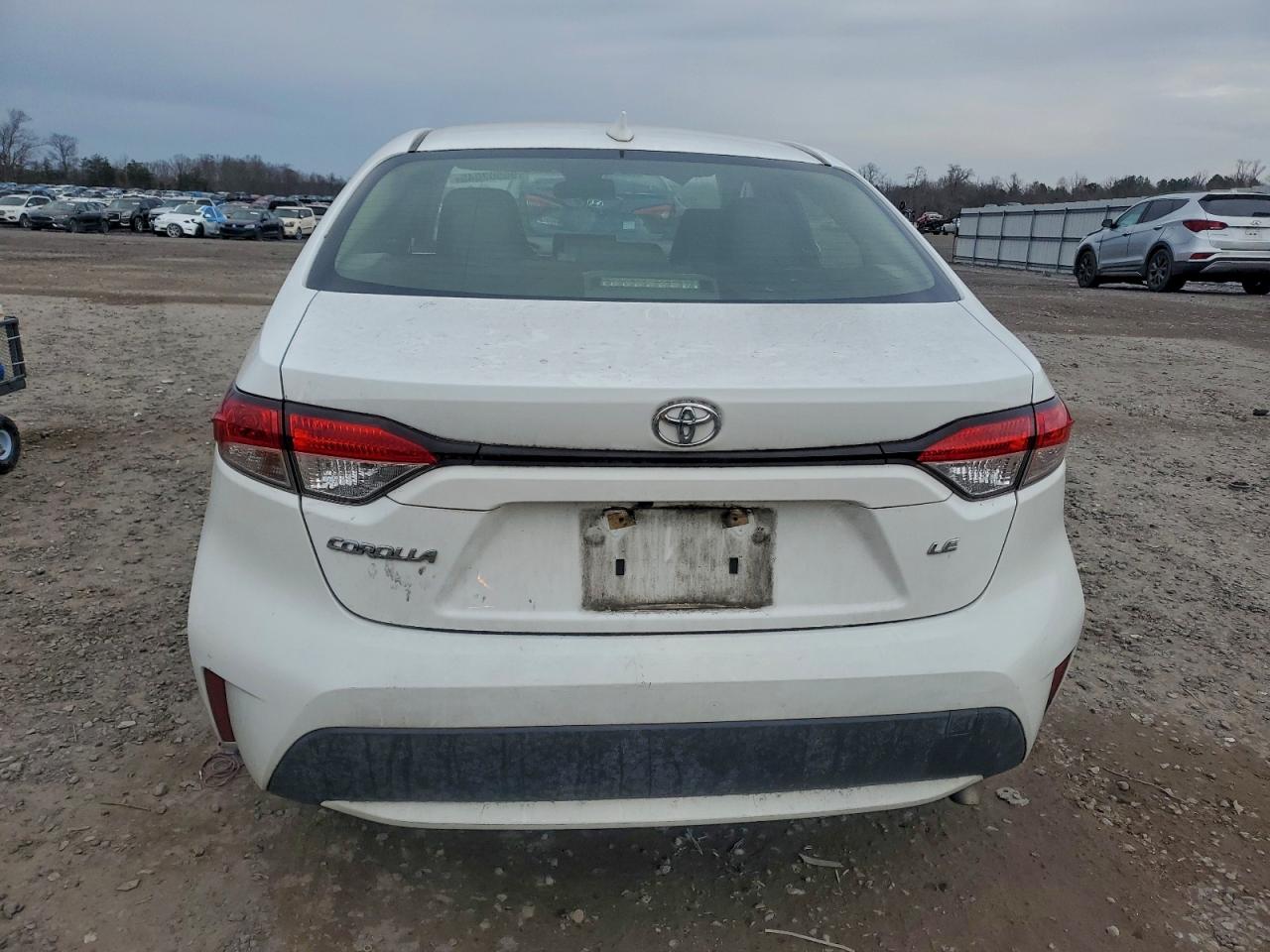 2020 TOYOTA COROLLA LE photo 6