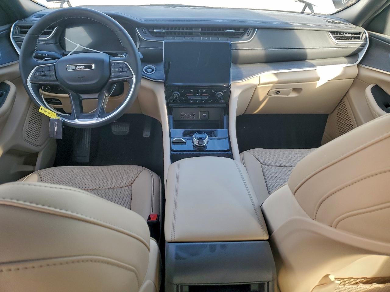 2024 JEEP GRAND CHEROKEE LIMITED photo 8