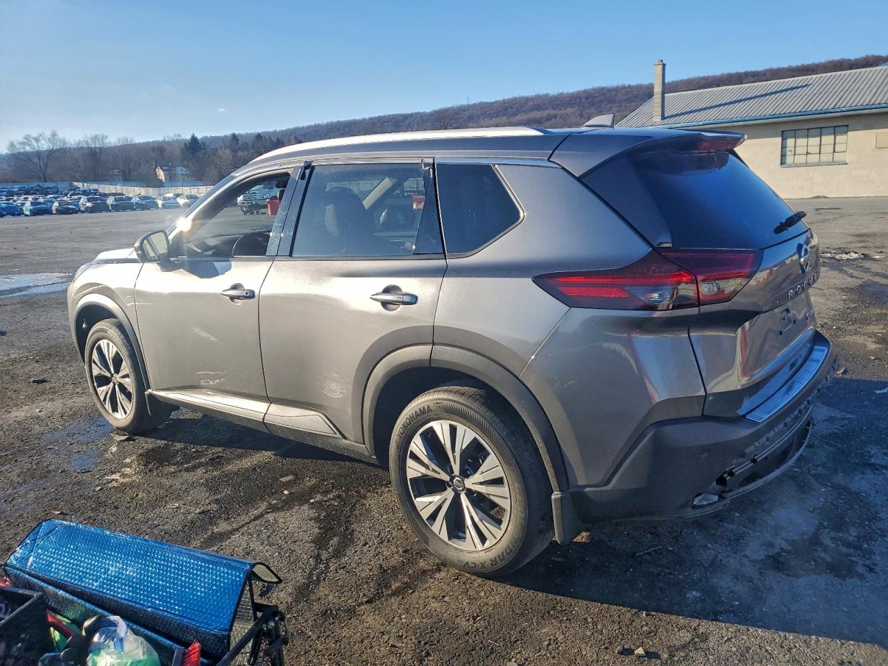 2021 NISSAN ROGUE SV photo 2