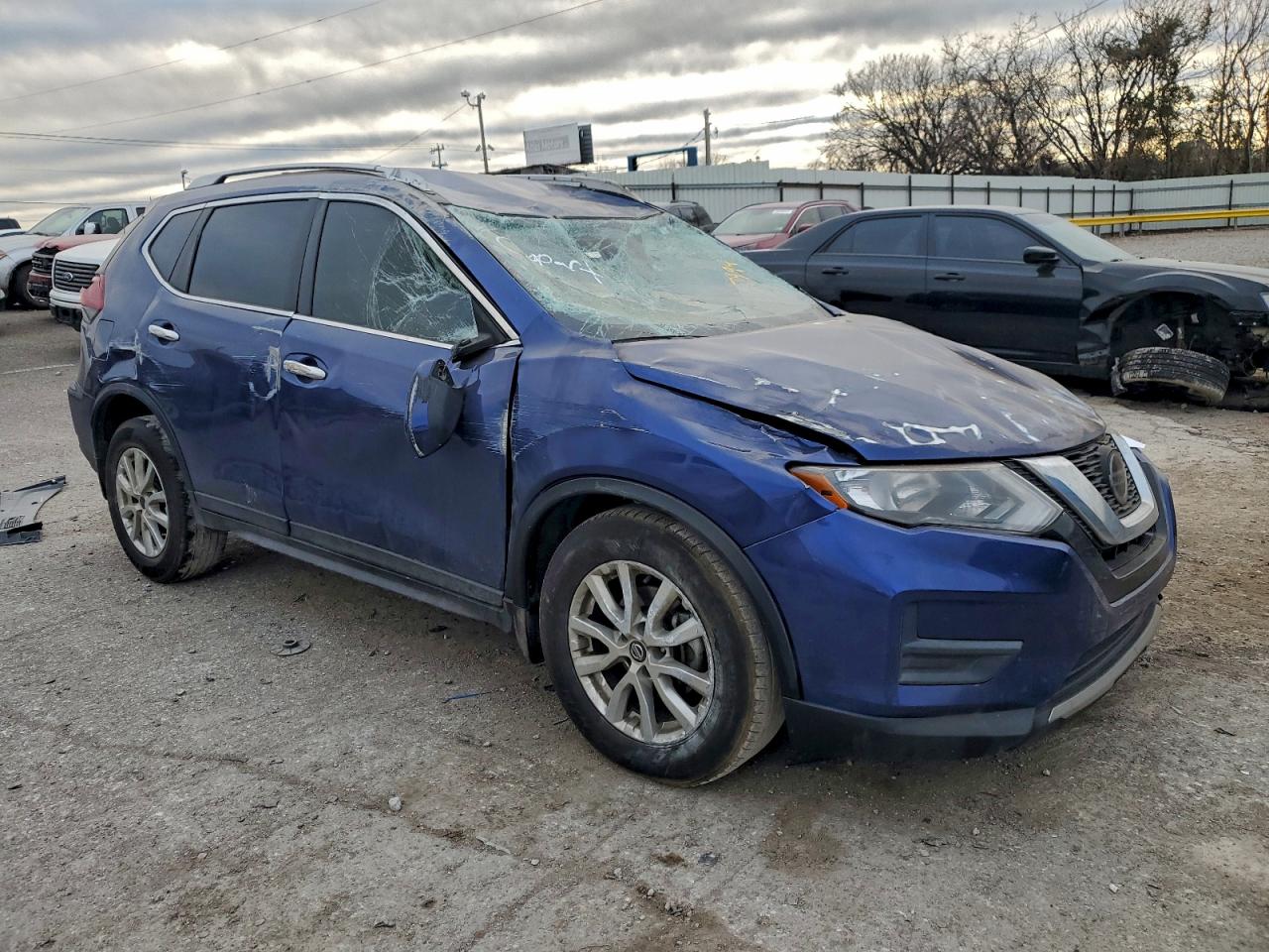 2020 NISSAN ROGUE photo 4