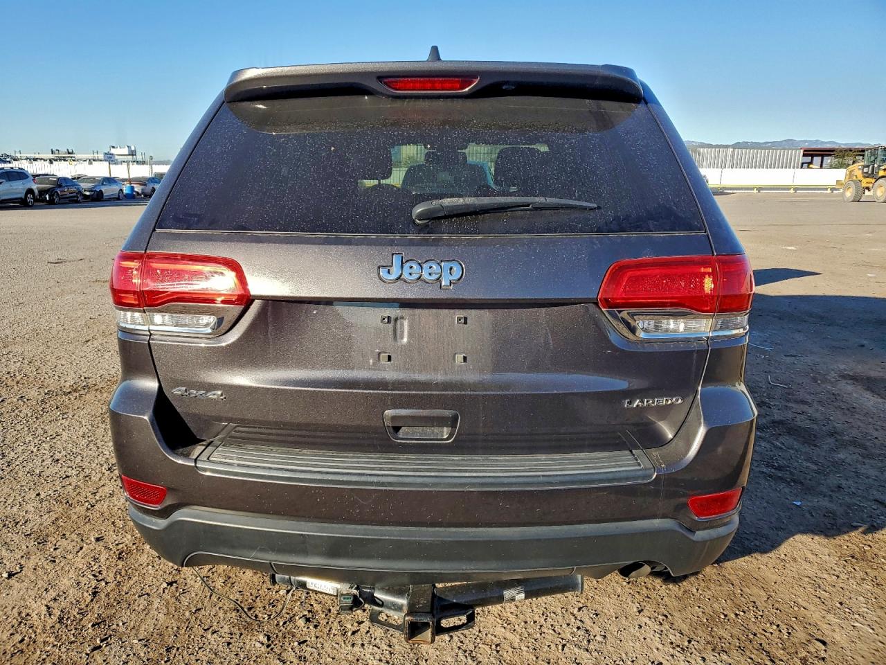 2016 JEEP GRAND CHEROKEE LAREDO photo 6