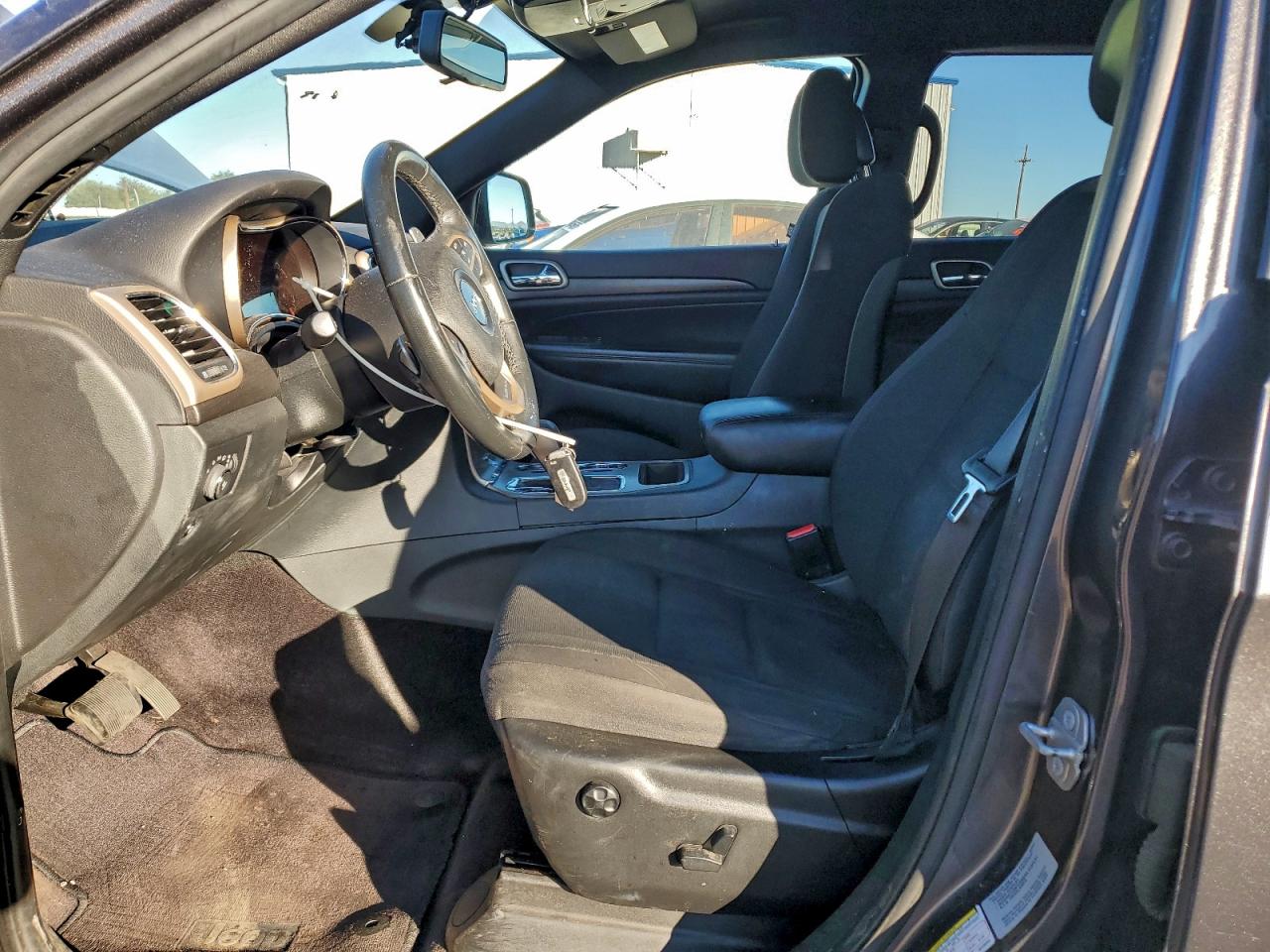 2016 JEEP GRAND CHEROKEE LAREDO photo 7