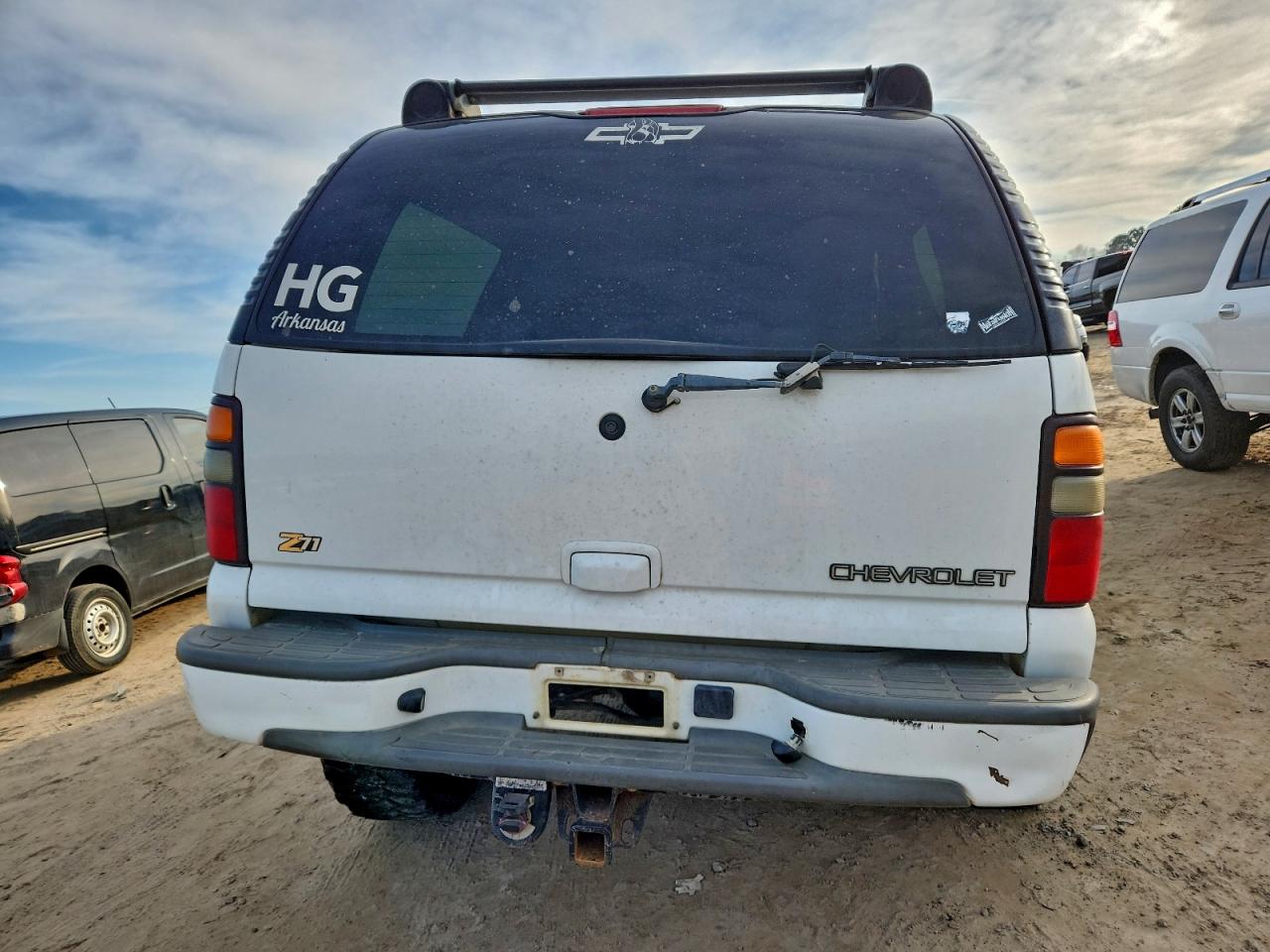 2004 CHEVROLET SUBURBAN K1500 photo 6