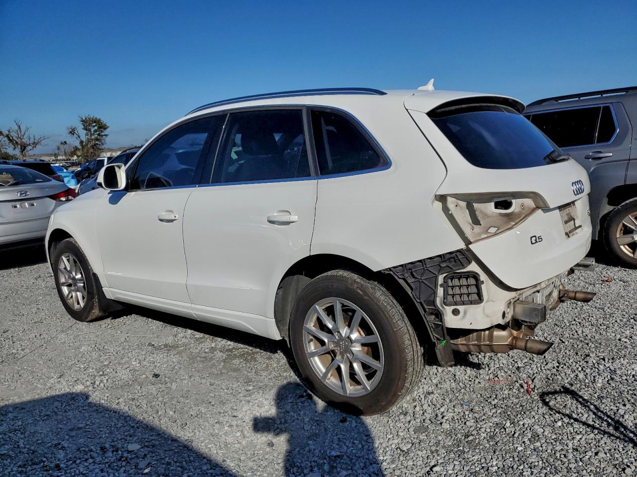 2012 AUDI Q5 PREMIUM PLUS photo 2