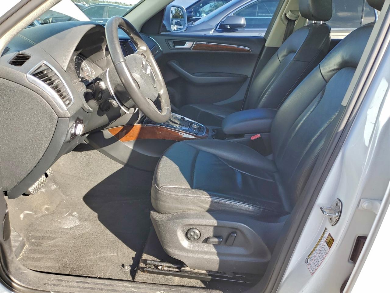 2012 AUDI Q5 PREMIUM PLUS photo 7