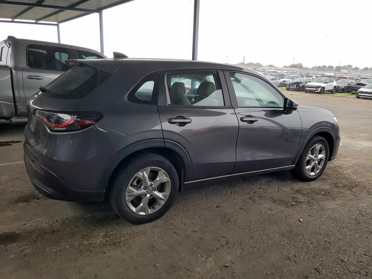 2024 HONDA HR-V LX photo 3