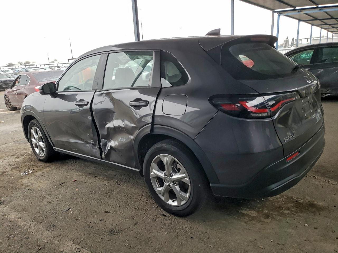 2024 HONDA HR-V LX photo 2