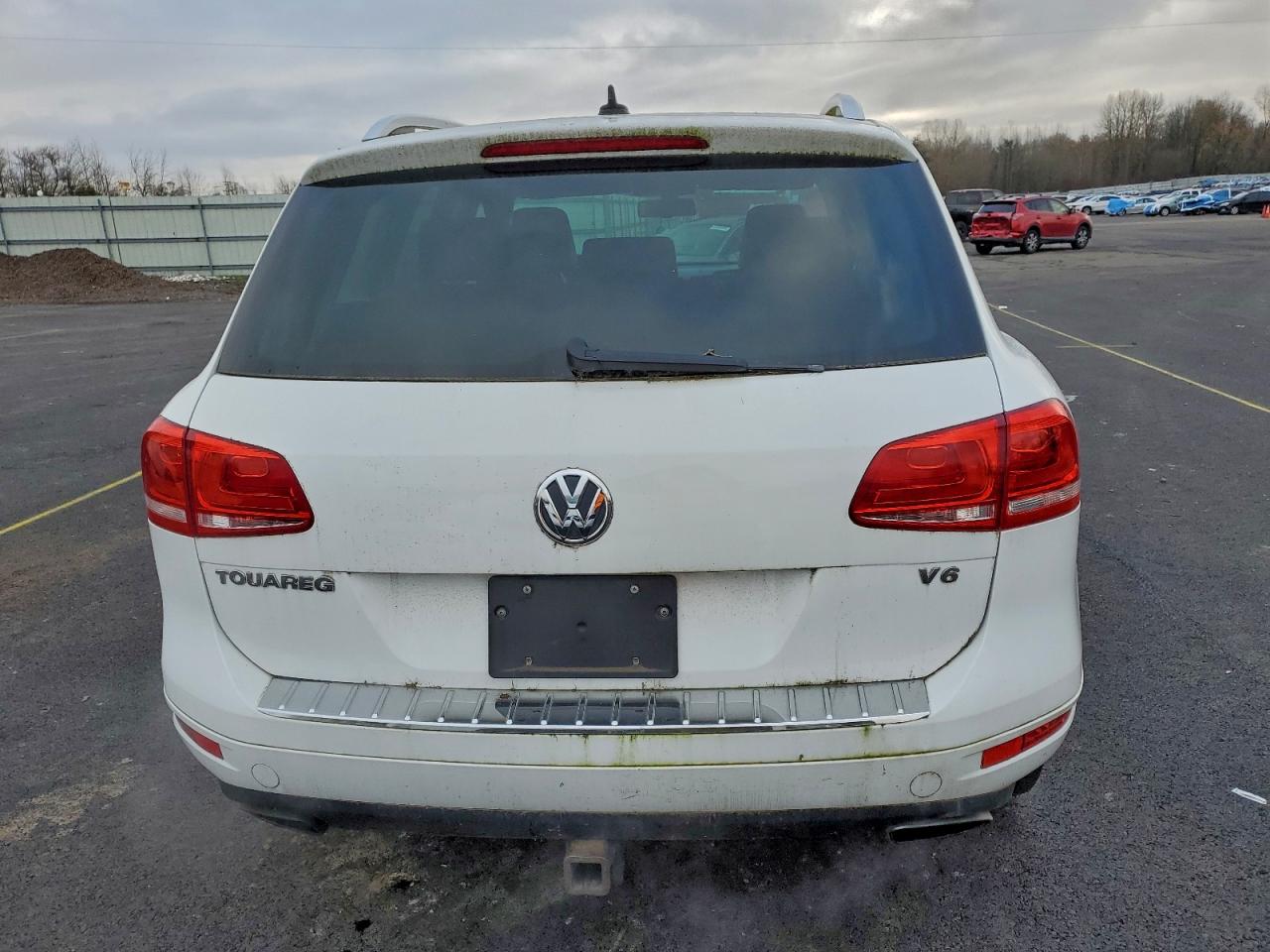 2014 VOLKSWAGEN TOUAREG V6 photo 6