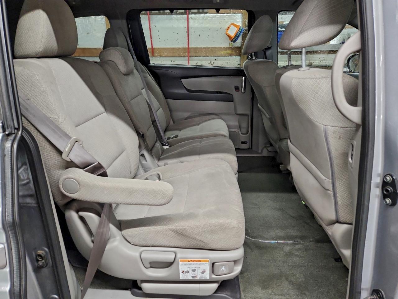 2016 HONDA ODYSSEY EX photo 11
