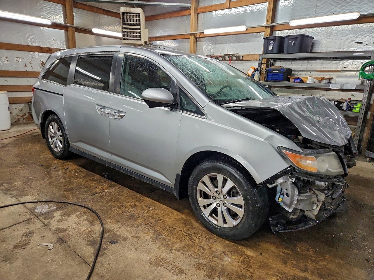 2016 HONDA ODYSSEY EX photo 4